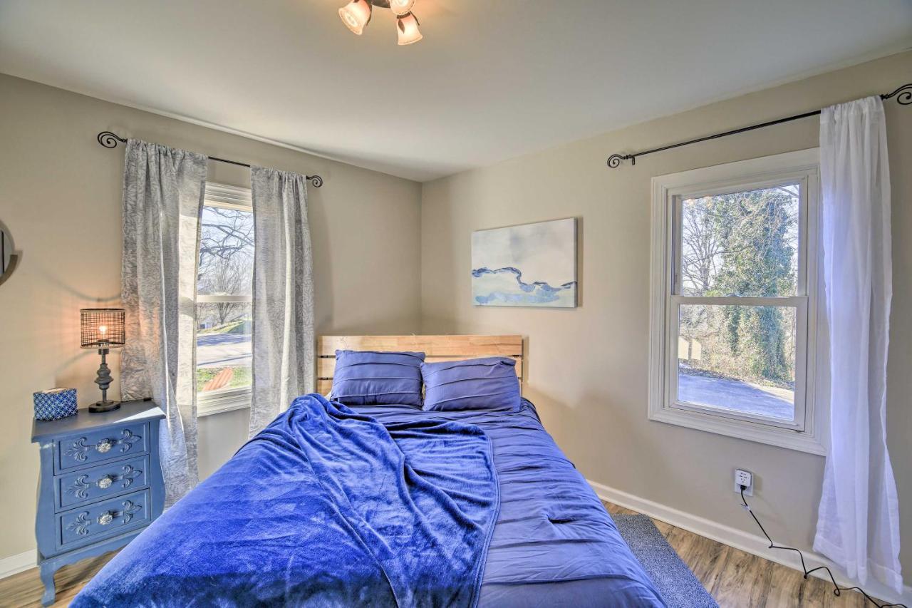 Cozy Bristol Home With Yard About 1 Mile To Downtown! Exterior foto
